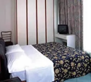 https://universo.it-tuscanyhotel.com